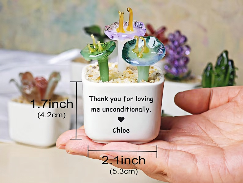 Personalisierter Sonnenblumen-Topf aus Buntglas als Geschenk