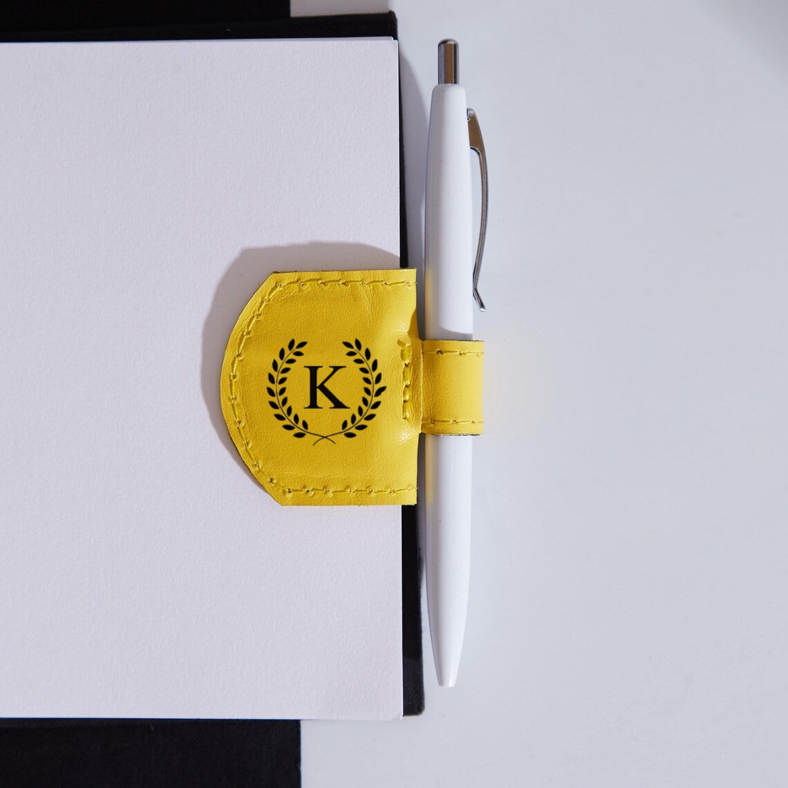 Custom Leather Magnetic Bookmark with Pen Holder – Personalized Gift