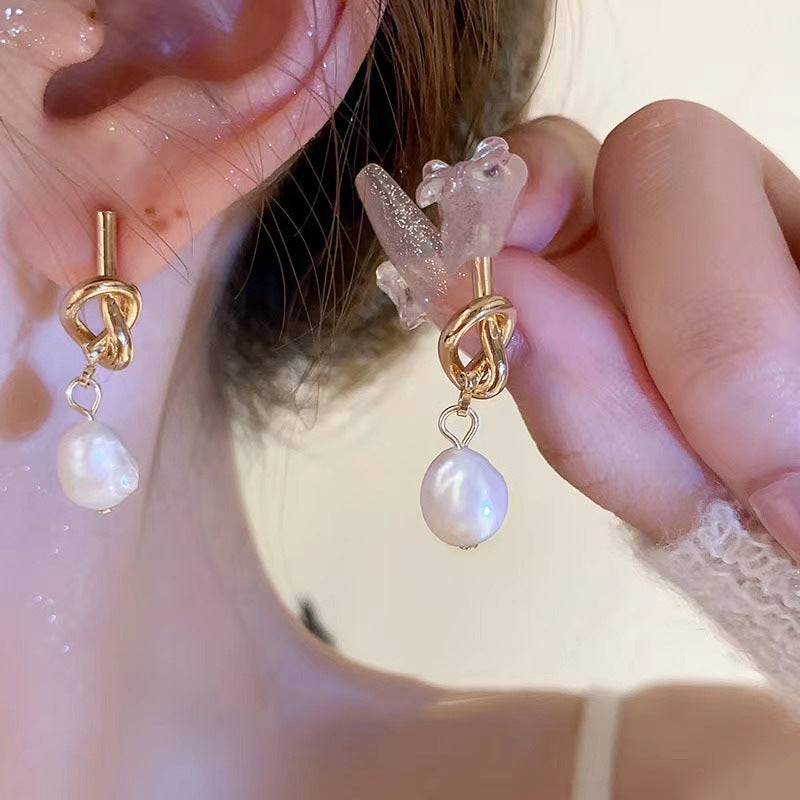 Tie the Knot Bridesmaid Earrings – Pearl Proposal Gift
