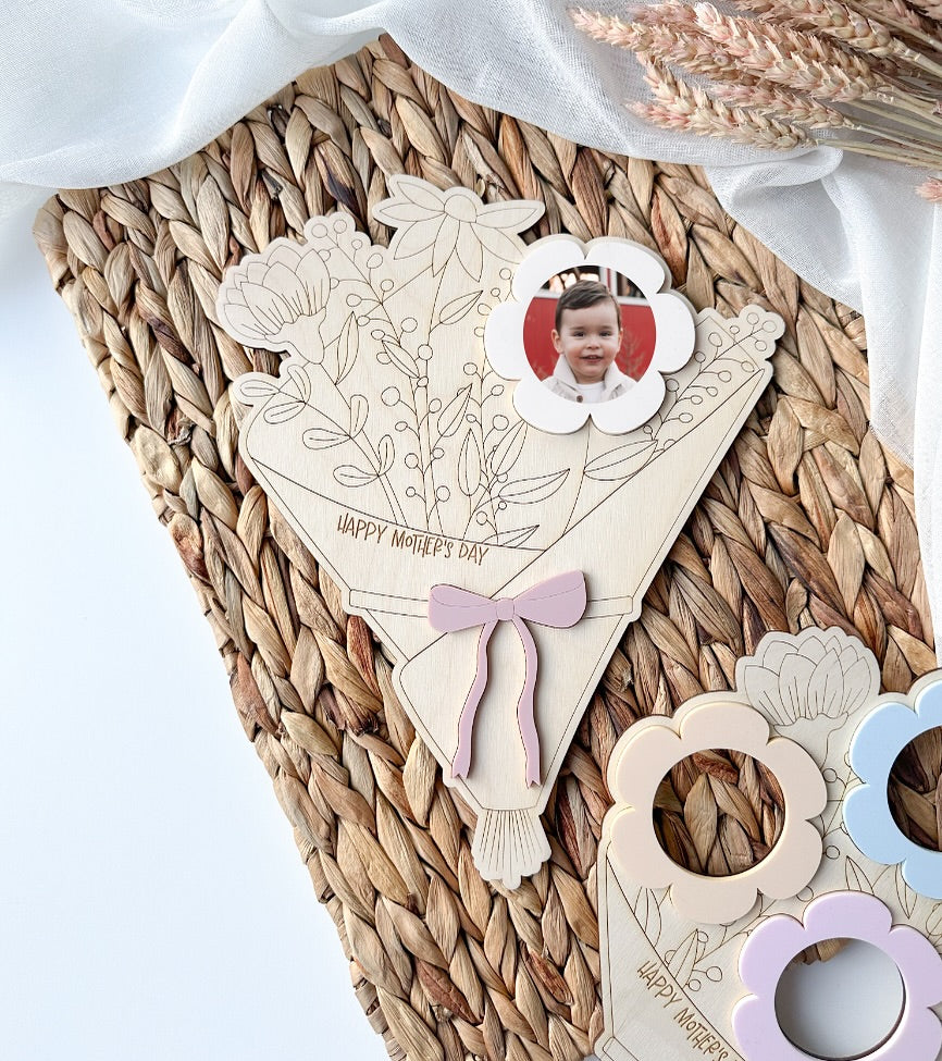 Mother's Day Floral Photo Frame | Flower Bouquet Picture Frame