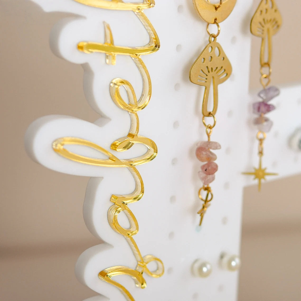 Personalized Initial Acrylic Earring Holder – Custom Name Jewelry Organizer Gift