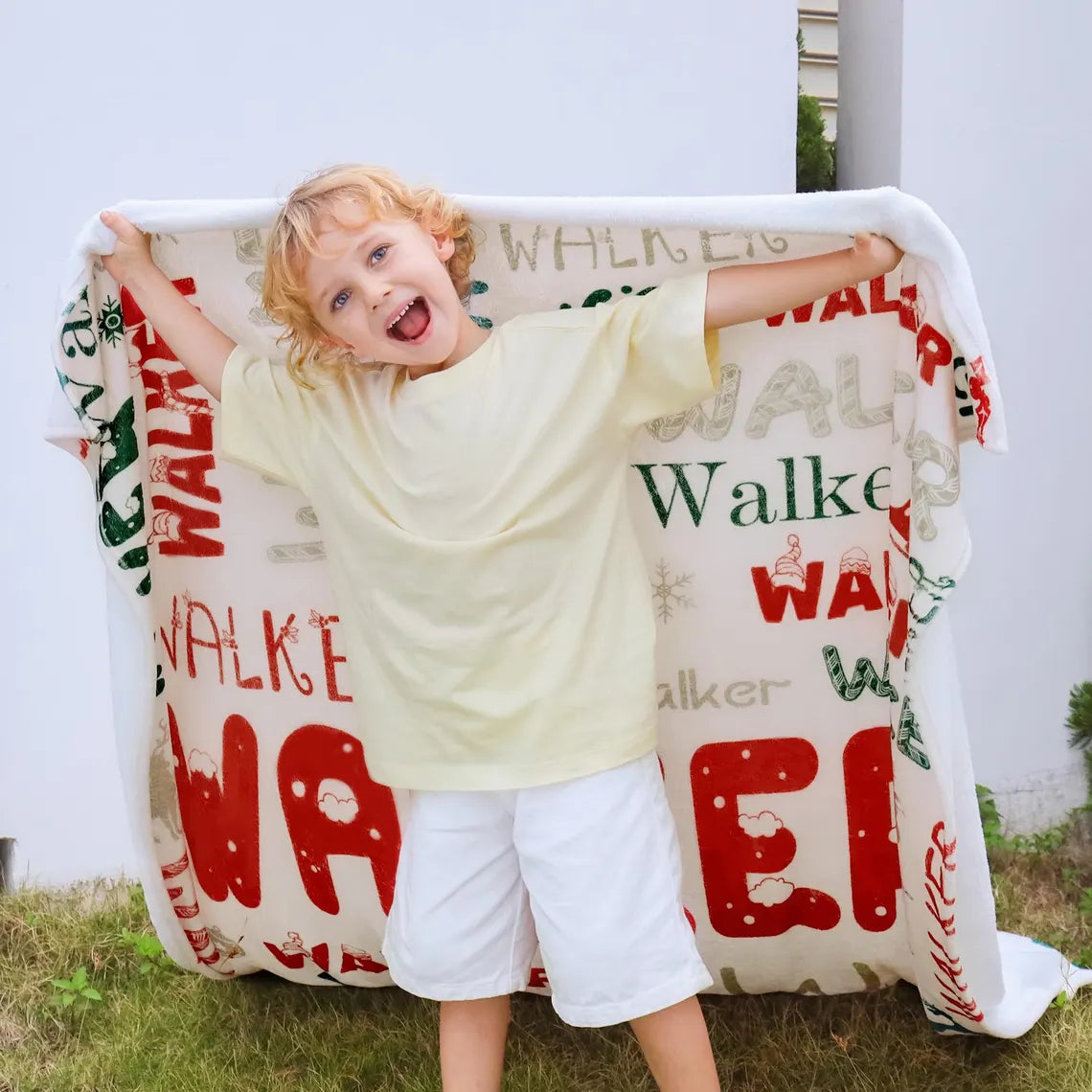 Personalized Christmas Blanket with Name – Soft Gift for Kids