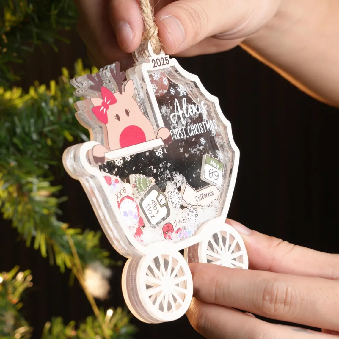 Baby’s First Christmas 2025 – Personalized Reindeer 4D Ornament