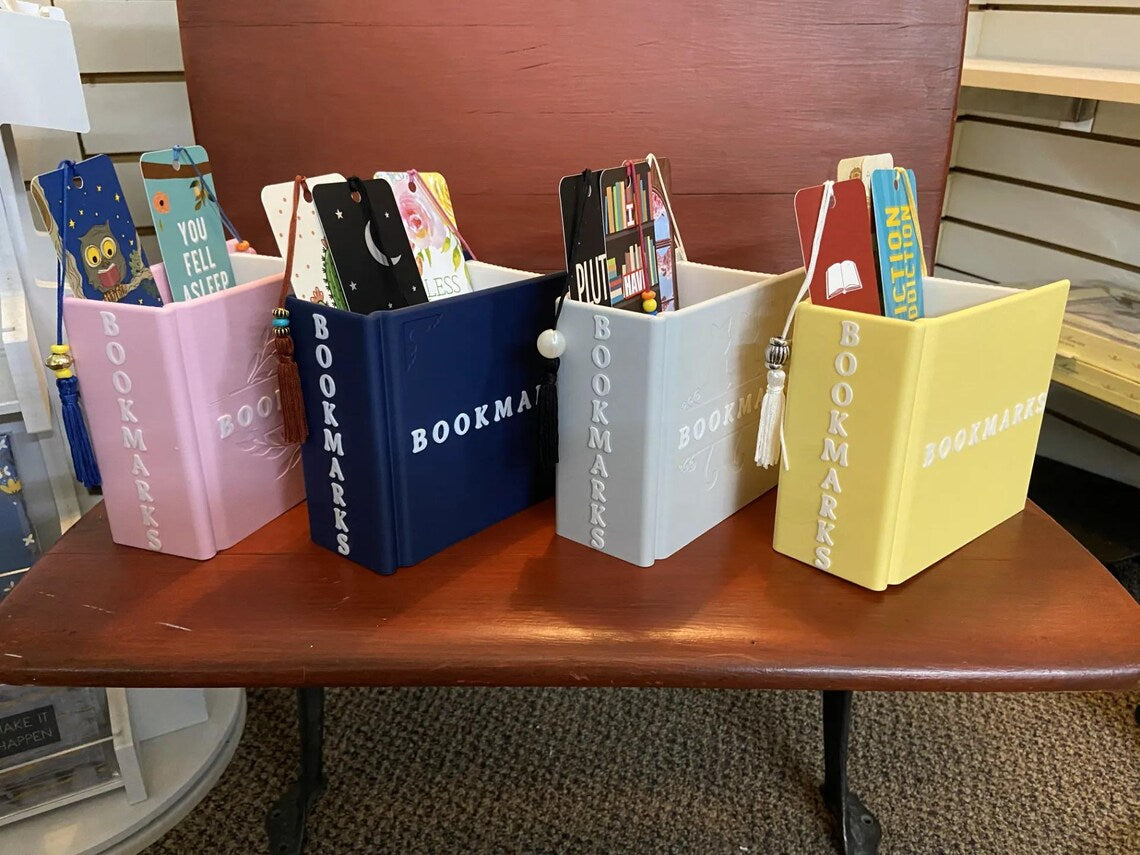 3D-Printed Bookmark Display Shelf – Unique Holder for Book Lovers