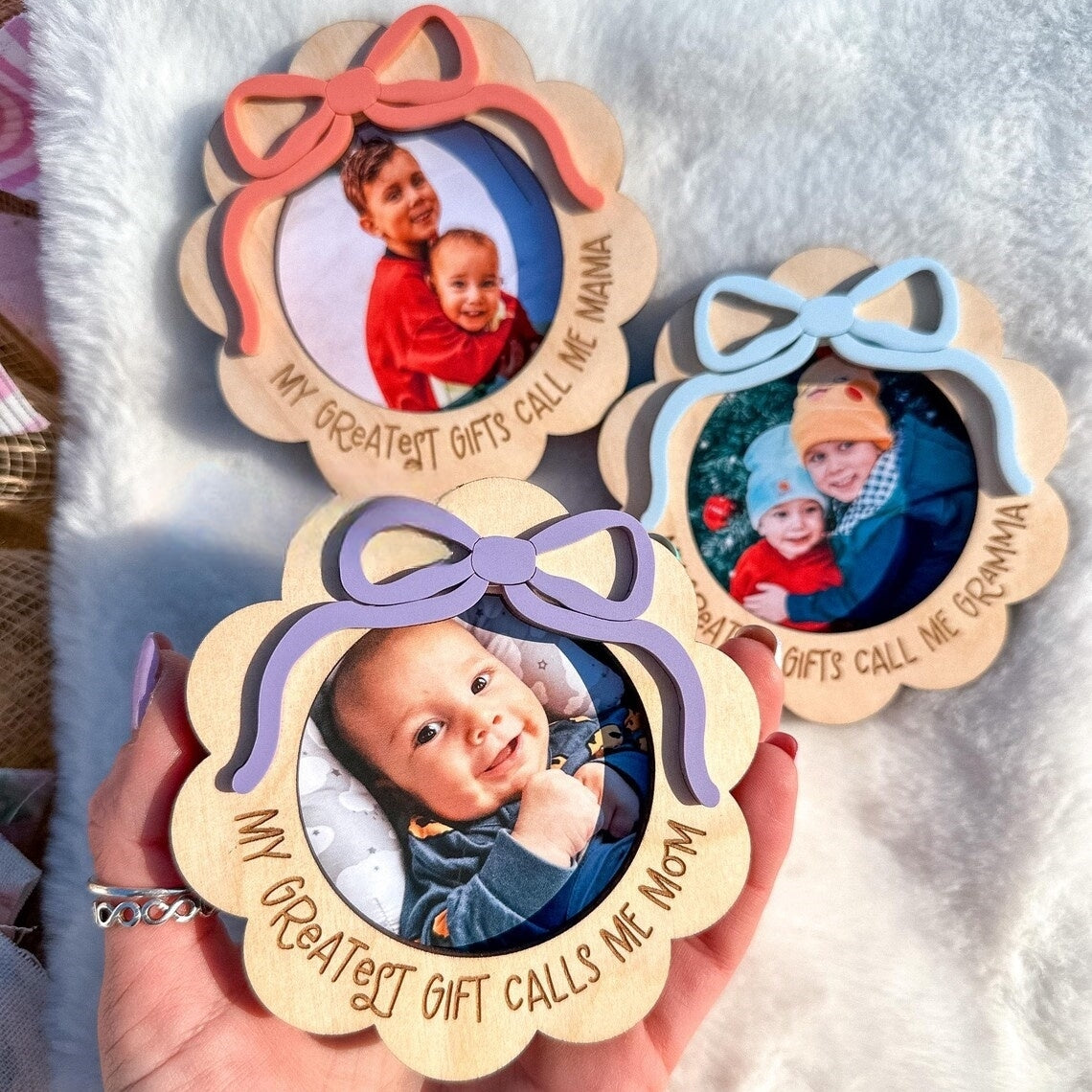 Personalized Mother’s Day Scallop Fridge Magnet Photo Frame – Custom Name Gift