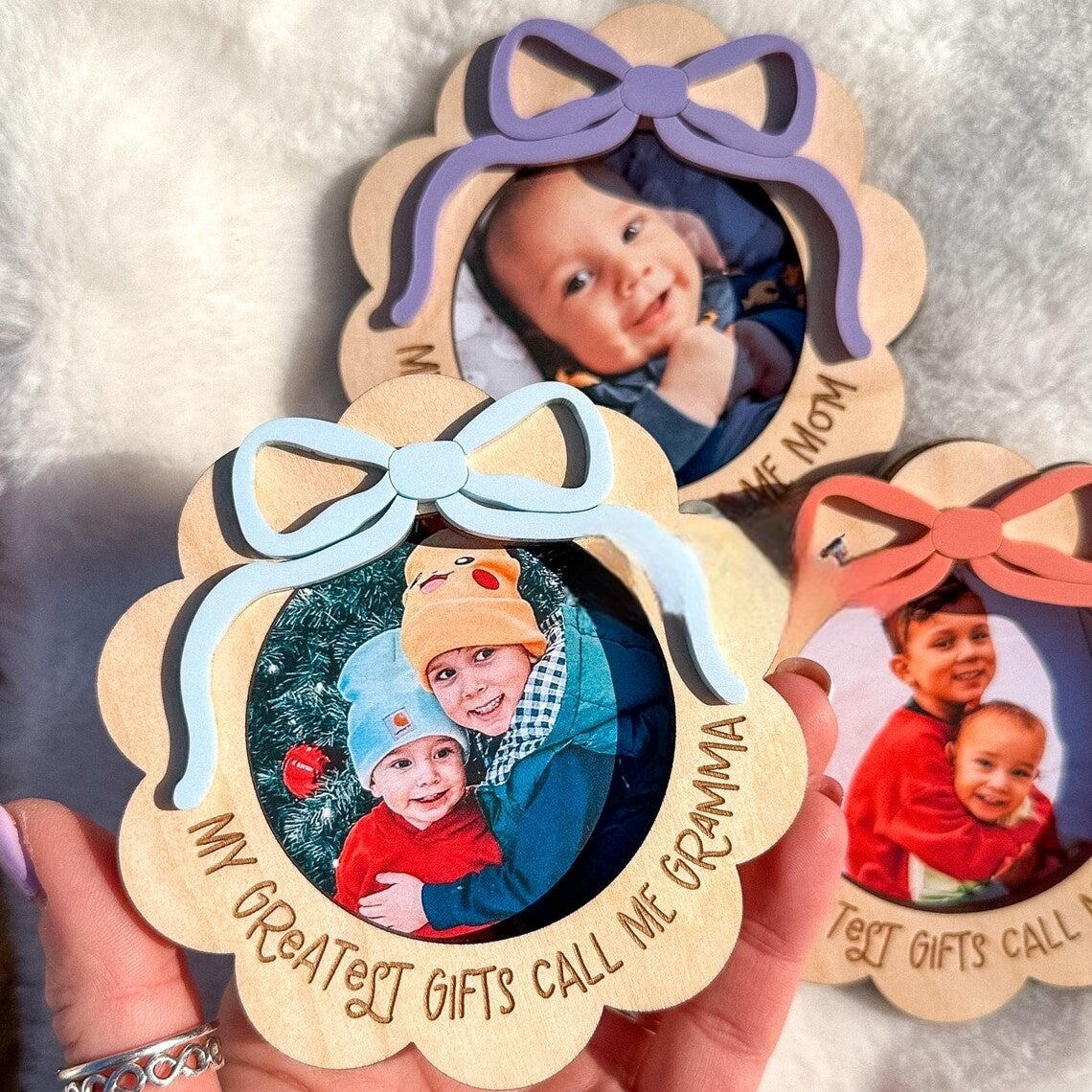 Personalized Mother’s Day Scallop Fridge Magnet Photo Frame – Custom Name Gift