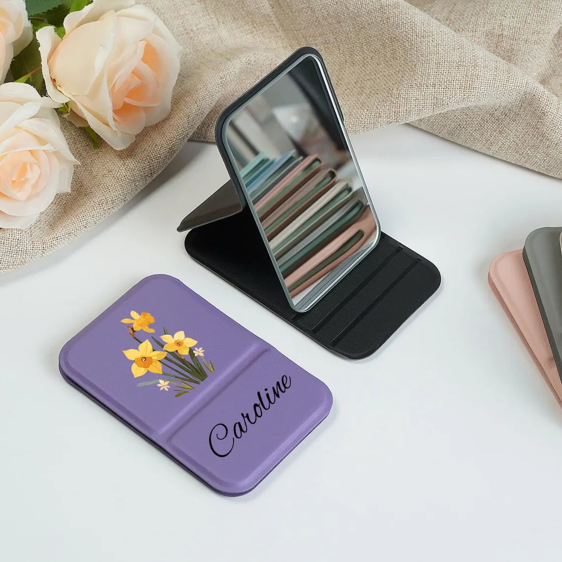 Birth Month Flower Compact Mirror – Personalized Gift for Her