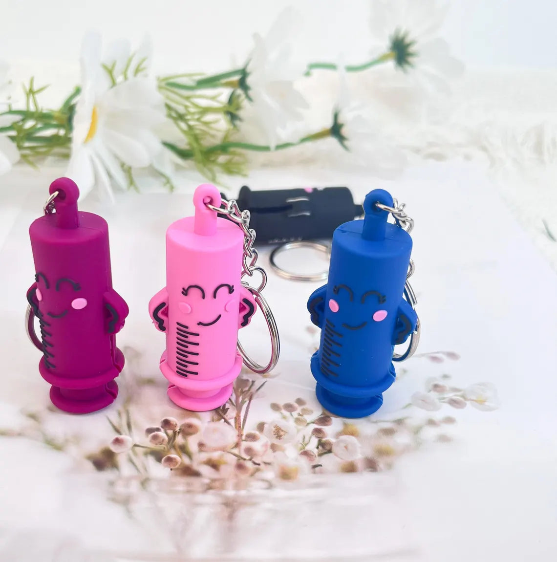 Personalized Ampoule Opener – Cute Gift for Nurse or Paramedic Keychain