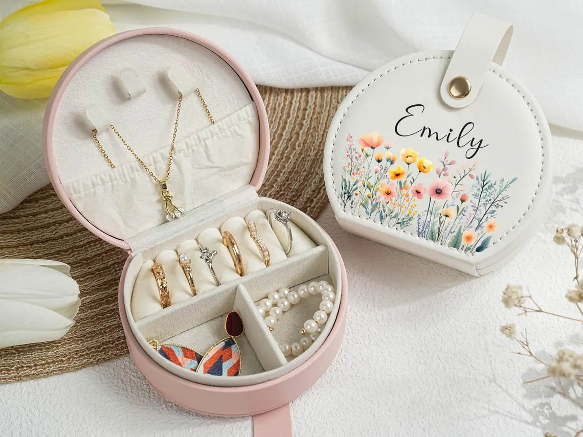 Personalized Jewelry Box with Wild Flower | Bridesmaid & Travel Gift