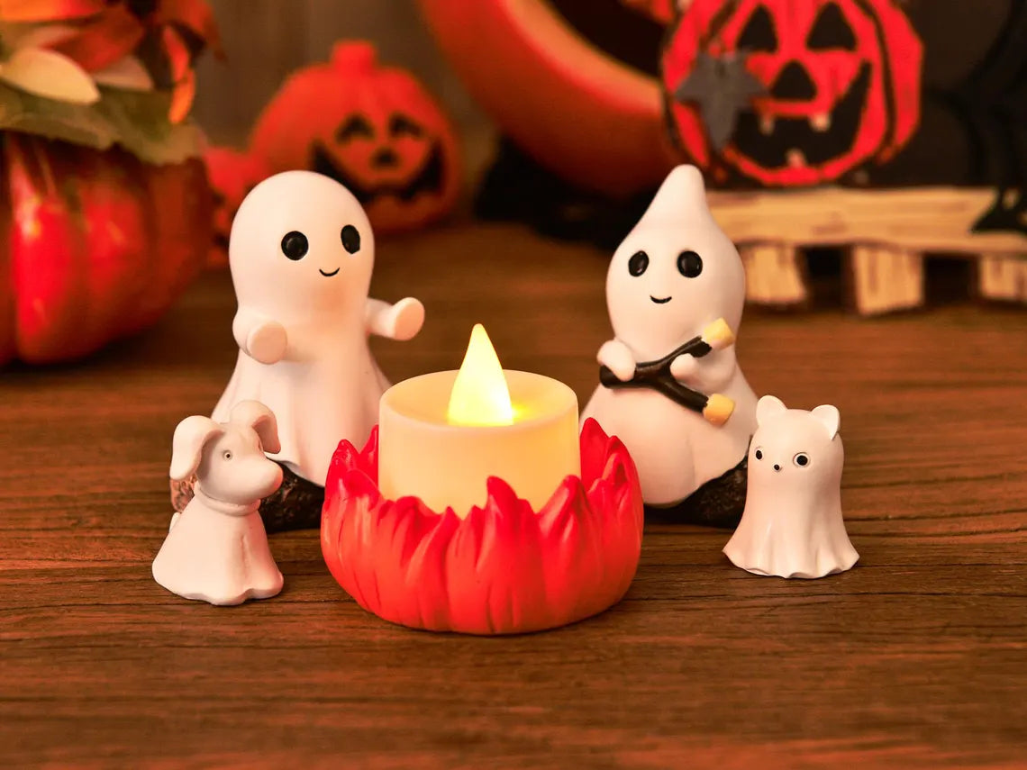 Ghost Campfire Gathering Figurine Set – Cute Halloween Decor