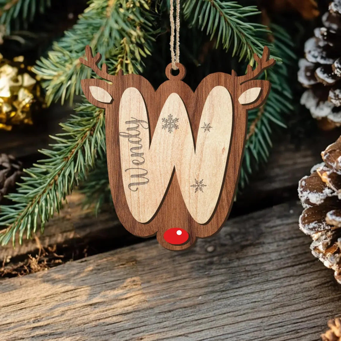 Personalized Reindeer Christmas Name Ornament – Family Holiday Decor