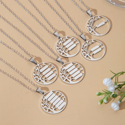 Tree of Life Necklace – Personalized Family Name Gift for Mom
