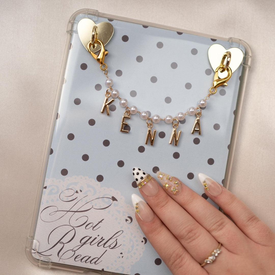 Personalized Kindle Charm, Pearl Chain with Custom Gold Letter Beads