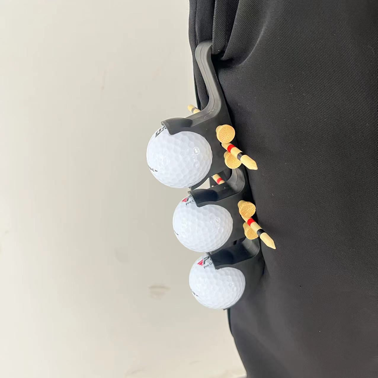 Golf Ball Belt Holder – Durable & Convenient Golf Tee Organizer