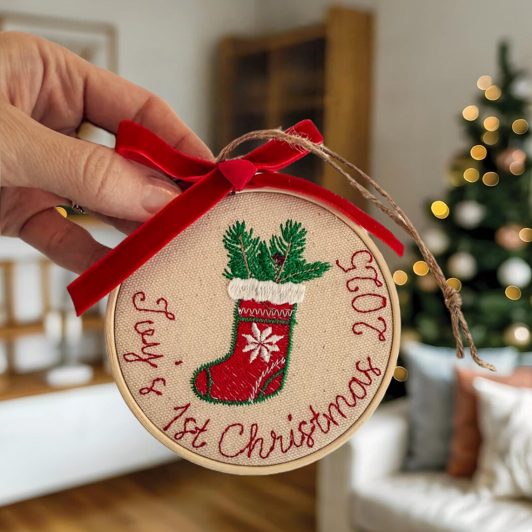 Personalisierter, bestickter Weihnachtsschmuck für das erste Weihnachtsfest | Schaukelpferd &amp; Schneemann