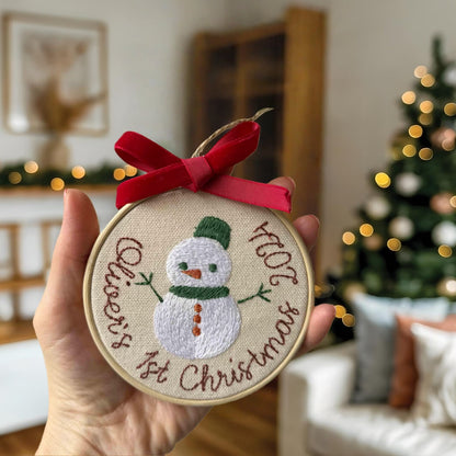 Personalisierter, bestickter Weihnachtsschmuck für das erste Weihnachtsfest | Schaukelpferd &amp; Schneemann