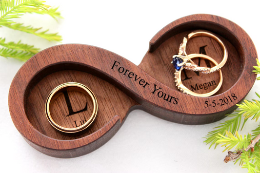 Personalized Infinity Ring Dish – Custom Wooden Ring Holder for Couples
