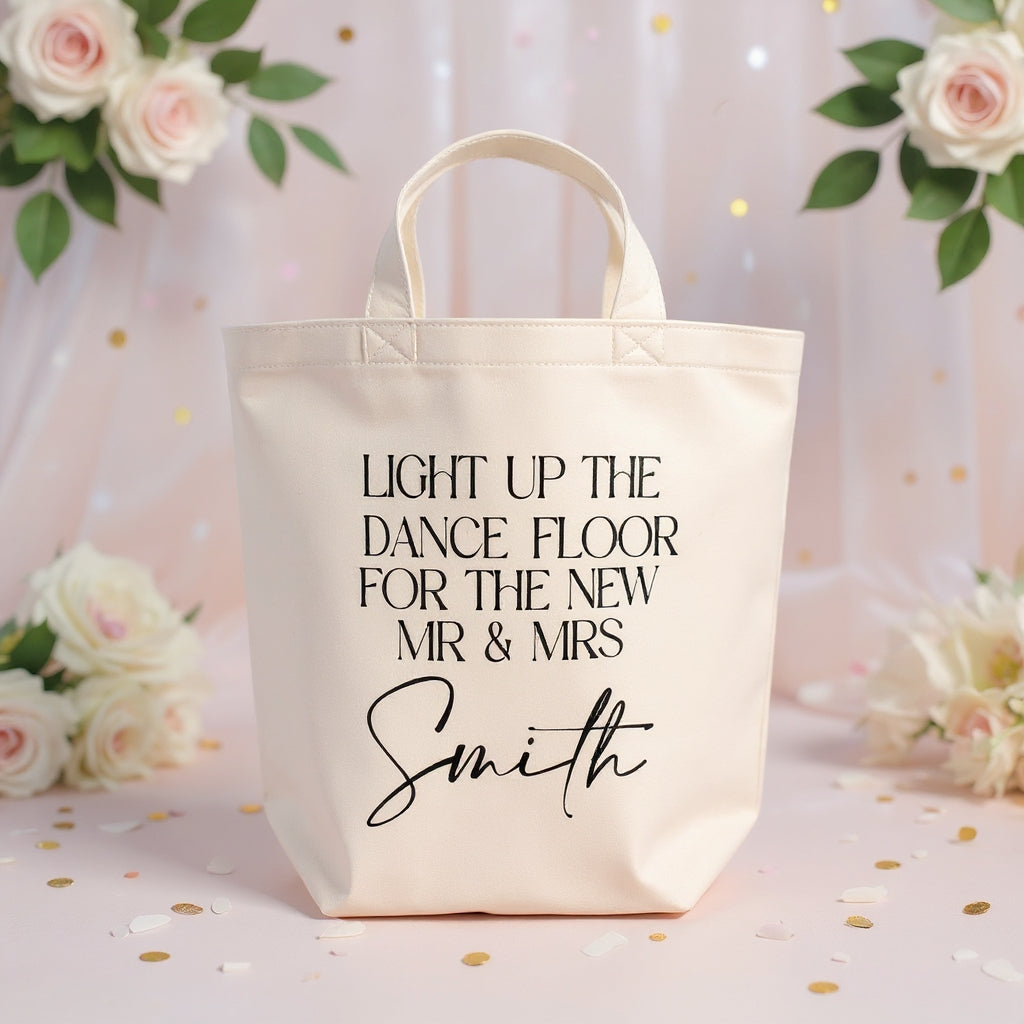 Personalisierter Hochzeitskorb für Knicklichter & Flip-Flops 