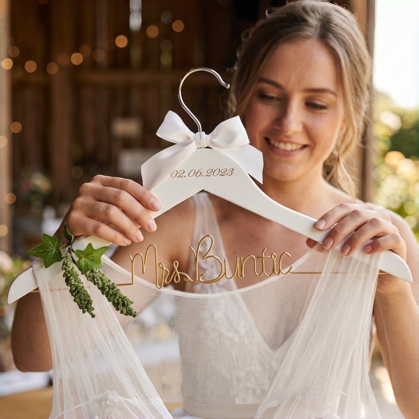 Personalized Bridal Hanger | Custom Wedding Dress Hanger with Name & Date
