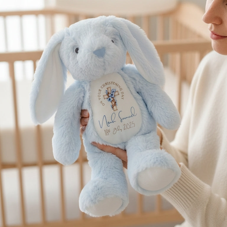 Personalisierter Taufhase als Plüschtier – Geschenk mit individuellem Namen und Datum