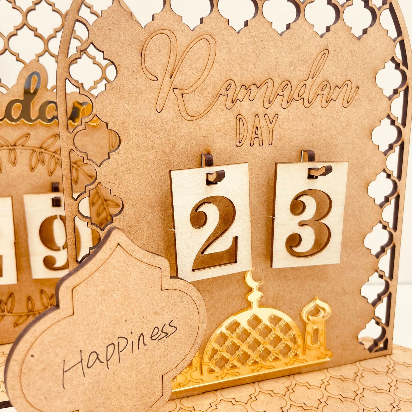 DIY Wooden Ramadan Countdown Calendar – Rustic Decor for Ramadan & Eid