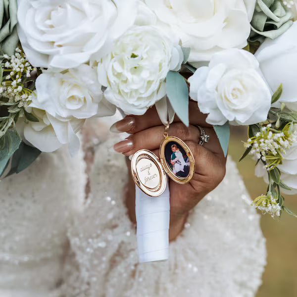 Custom Bridal Bouquet Charm Locket – Birth Flower & Photo