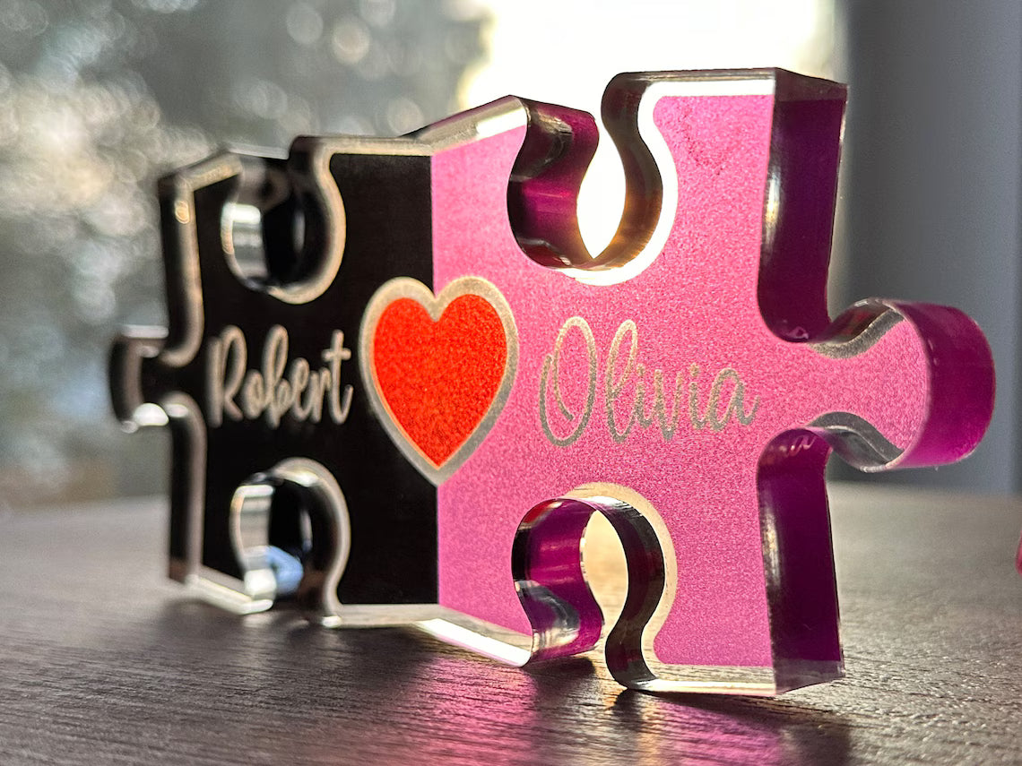 Personalized Puzzle Heart Name Sign – Acrylic Couple Home Decor