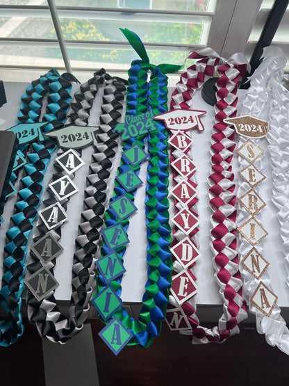 Personalized Graduation Lei 2026 – Custom Name & School Colors