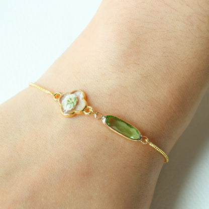 Custom Baby's Breath Birthstone Bracelet for Mom Gift
