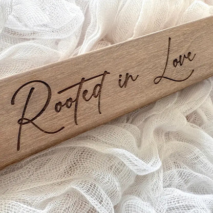 Wood Birth Flower Garden - Custom Wooden Keepsake for Mom