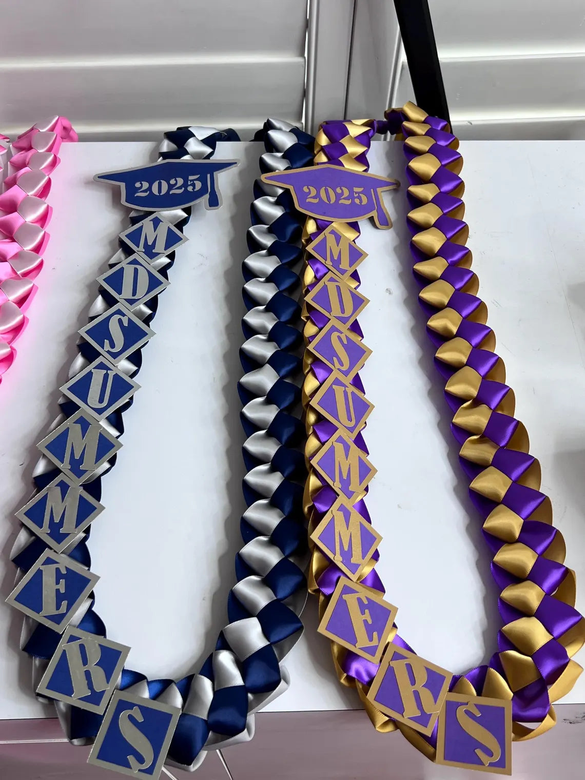 Personalized Graduation Lei 2026 – Custom Name & School Colors