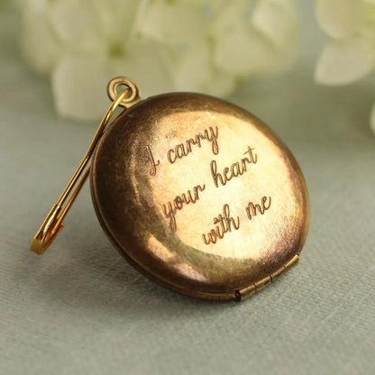 Bridal Bouquet Locket Pin – Personalized Photo Keepsake for Wedding