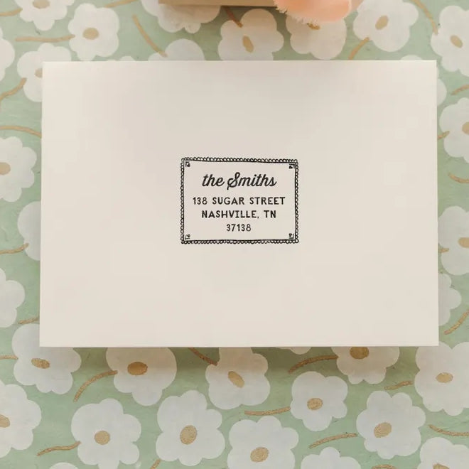 Personalized Cute Address Stamp – Scalloped Border & Heart Return Address Self-Inking Stamp