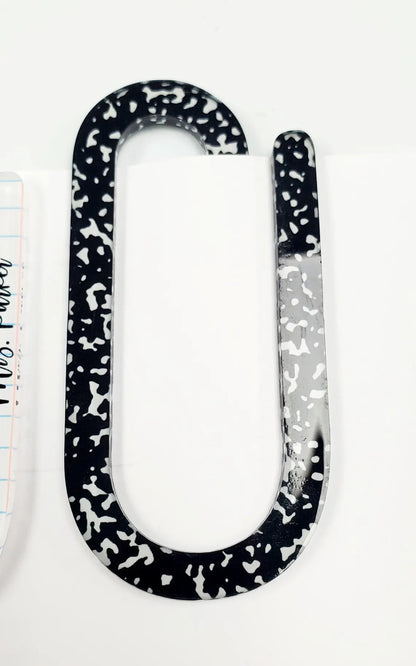 Custom Paperclip-Shaped Bookmark – Personalized Name Gift for Teachers