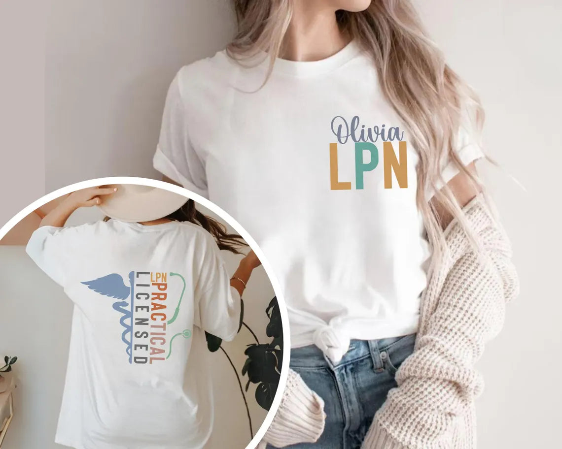 Personalisiertes Krankenschwester Shirt mit Namen – Personalisiertes RN CNA Geschenk Unisex T-Shirt