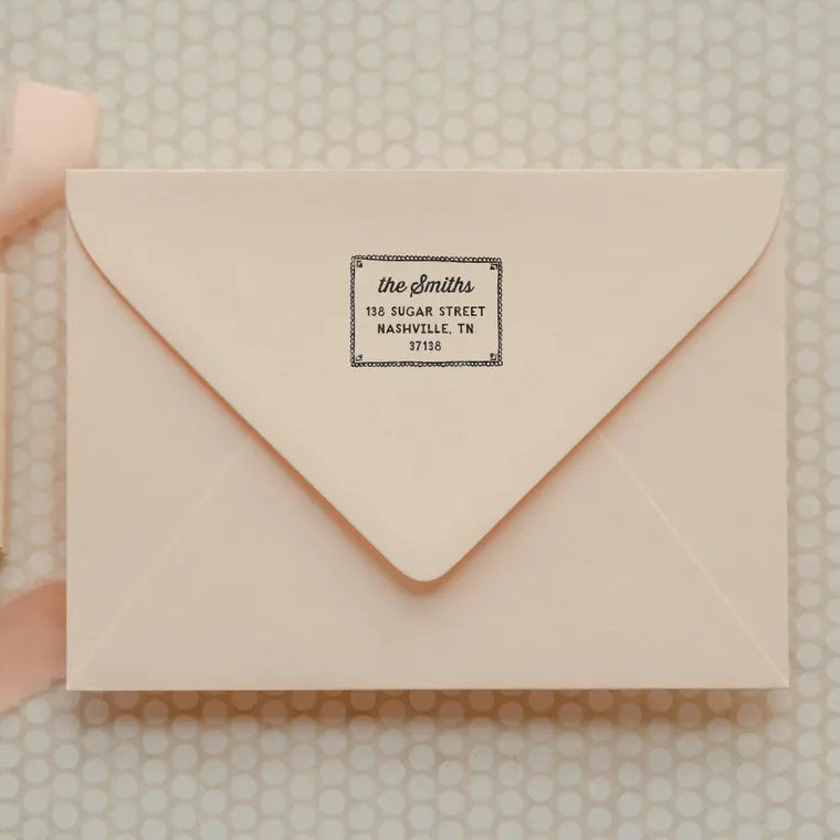 Personalized Cute Address Stamp – Scalloped Border & Heart Return Address Self-Inking Stamp