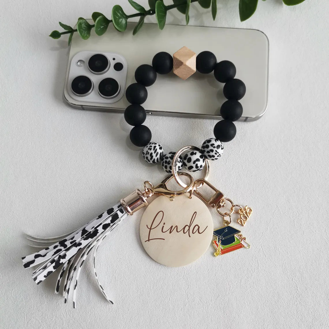Personalized Name Graduation Keychain – 2025 Gift, 5 Colors