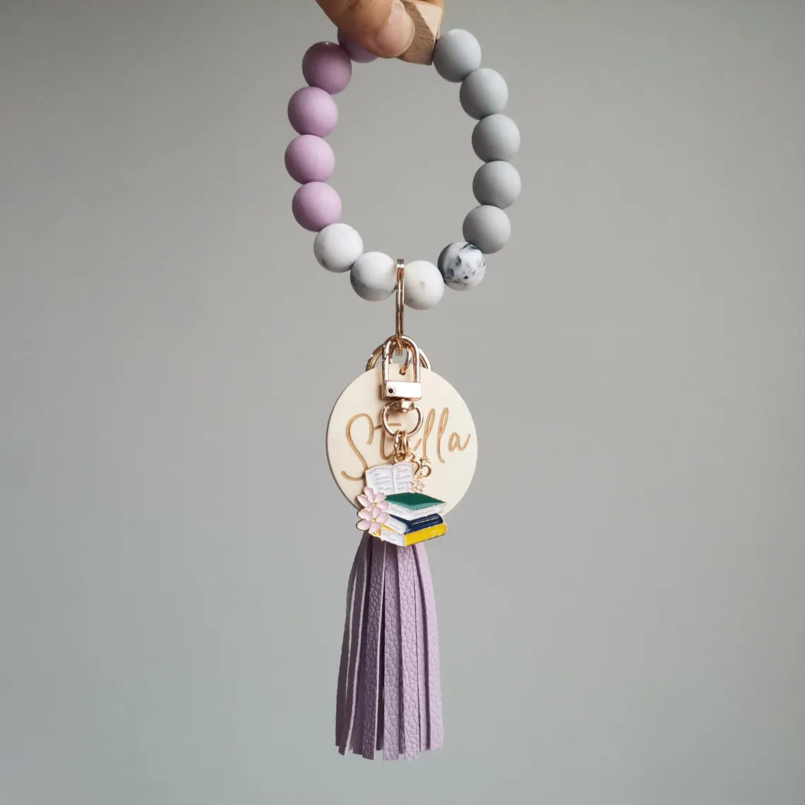 Personalized Name Graduation Keychain – 2025 Gift, 5 Colors