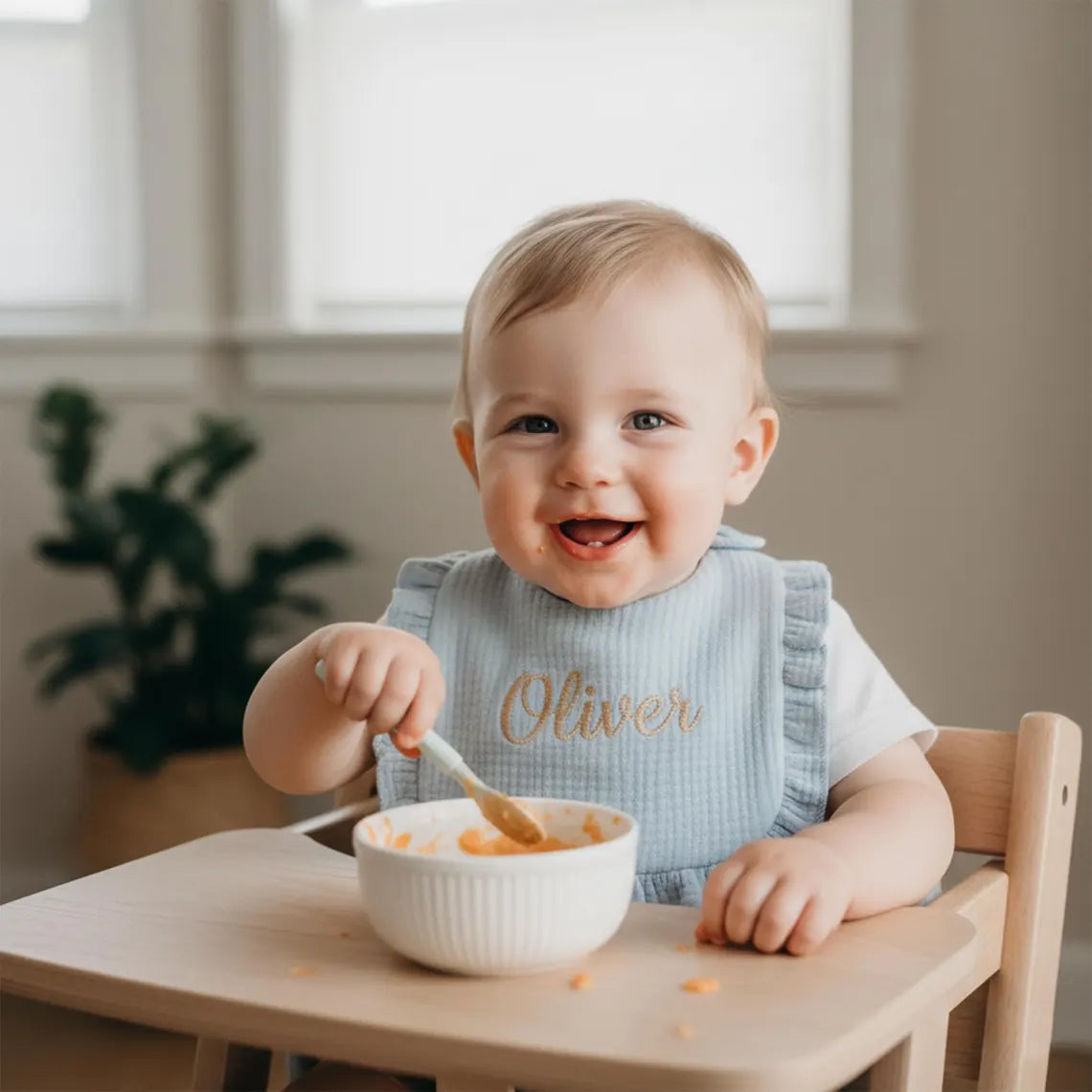 Personalized Baby Bibs – Custom Embroidered Cotton Baby Gift