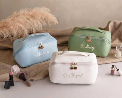 Personalisierte, bestickte Kosmetiktasche mit Namen – Geschenk für Brautjungfern