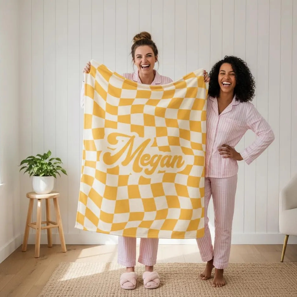 Personalized Checkerboard Blanket – Custom Name Sherpa & Flannel Throws