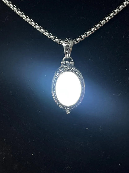Luna Lume Glow Necklace | Magnetic Light Moon Pendant Jewelry