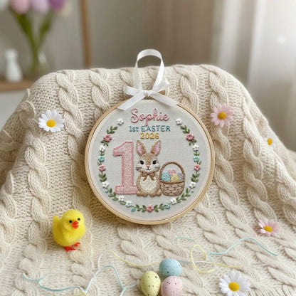 Personalisierte Wanddekoration zum ersten Osterfest für Babys – bestickter Stickrahmen
