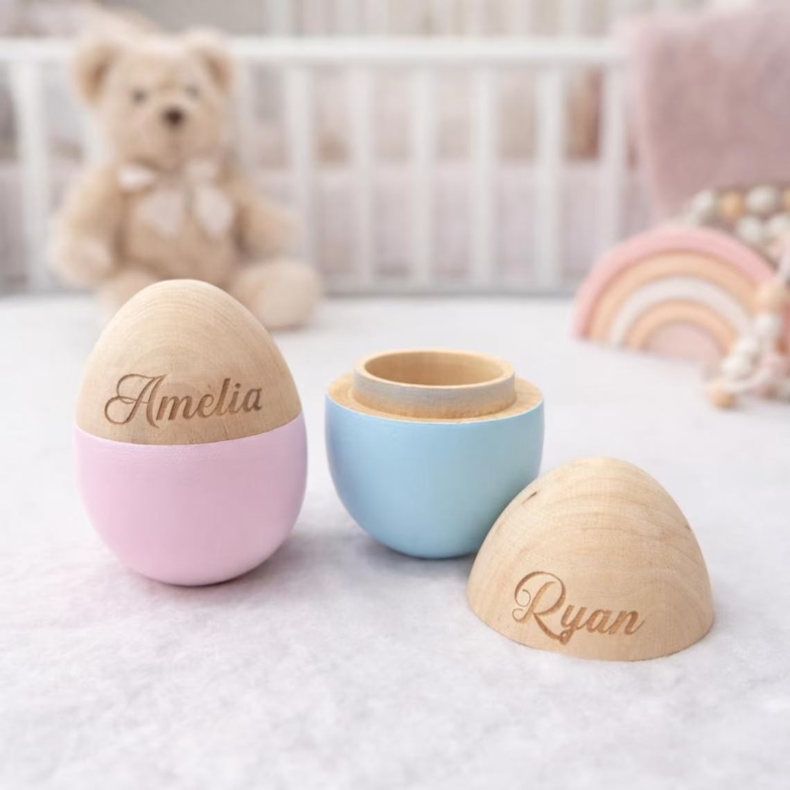 Individuell gestaltetes Osterei – Erstes Ostergeschenk & Erinnerungsstück fürs Baby