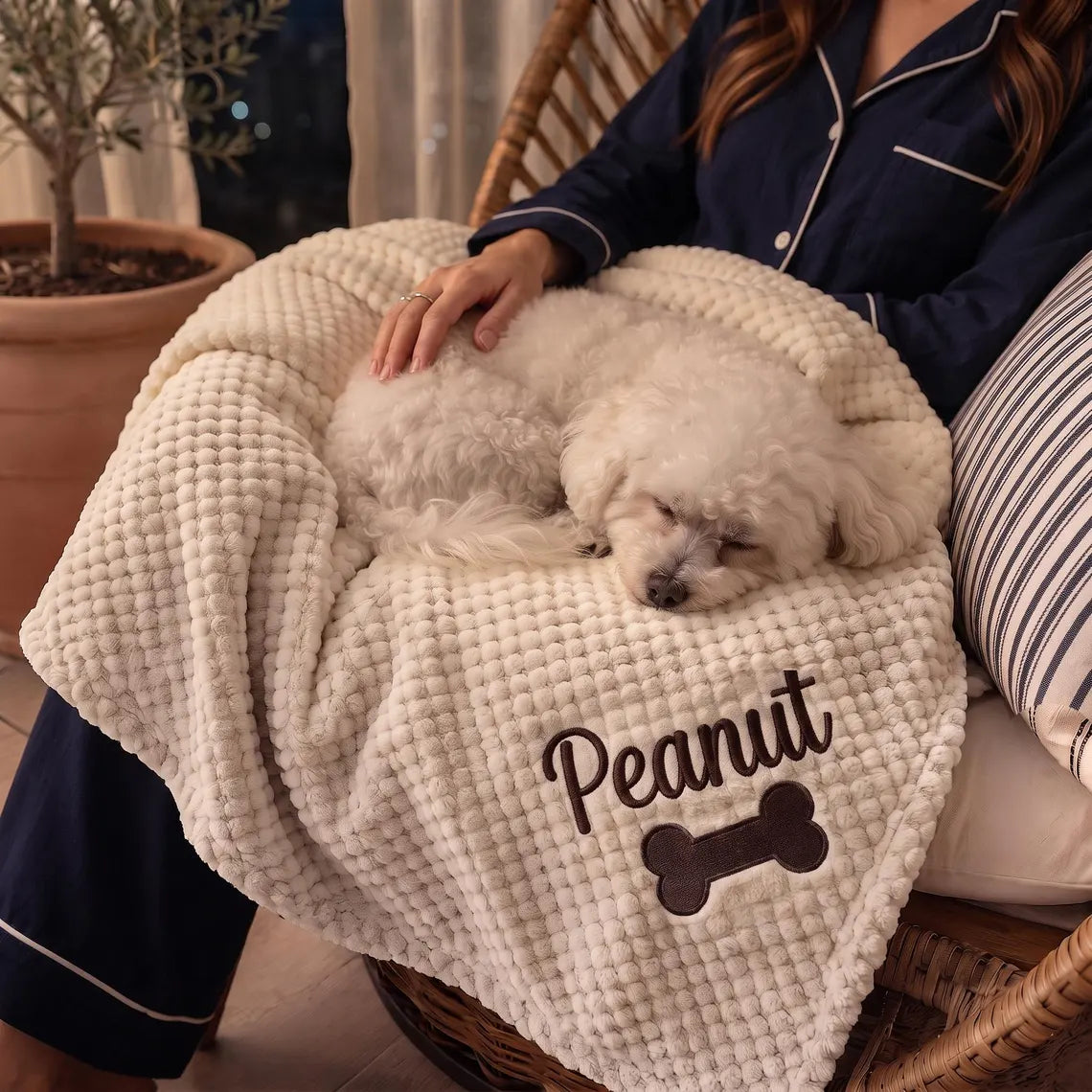 Personalized Dog & Cat Blanket | Custom Embroidered Pet Blanket